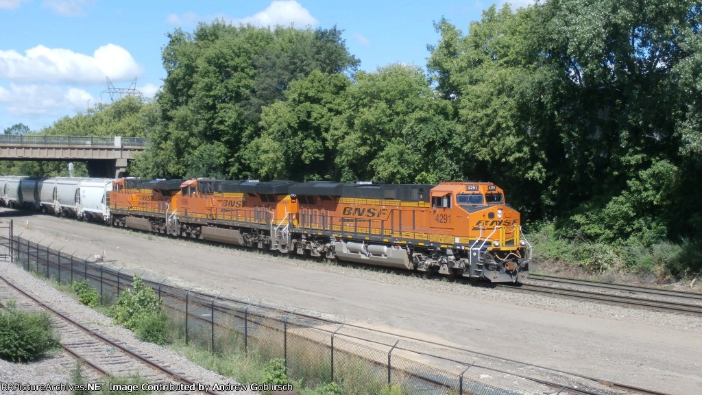 BNSF 4291, 6986 & 7367